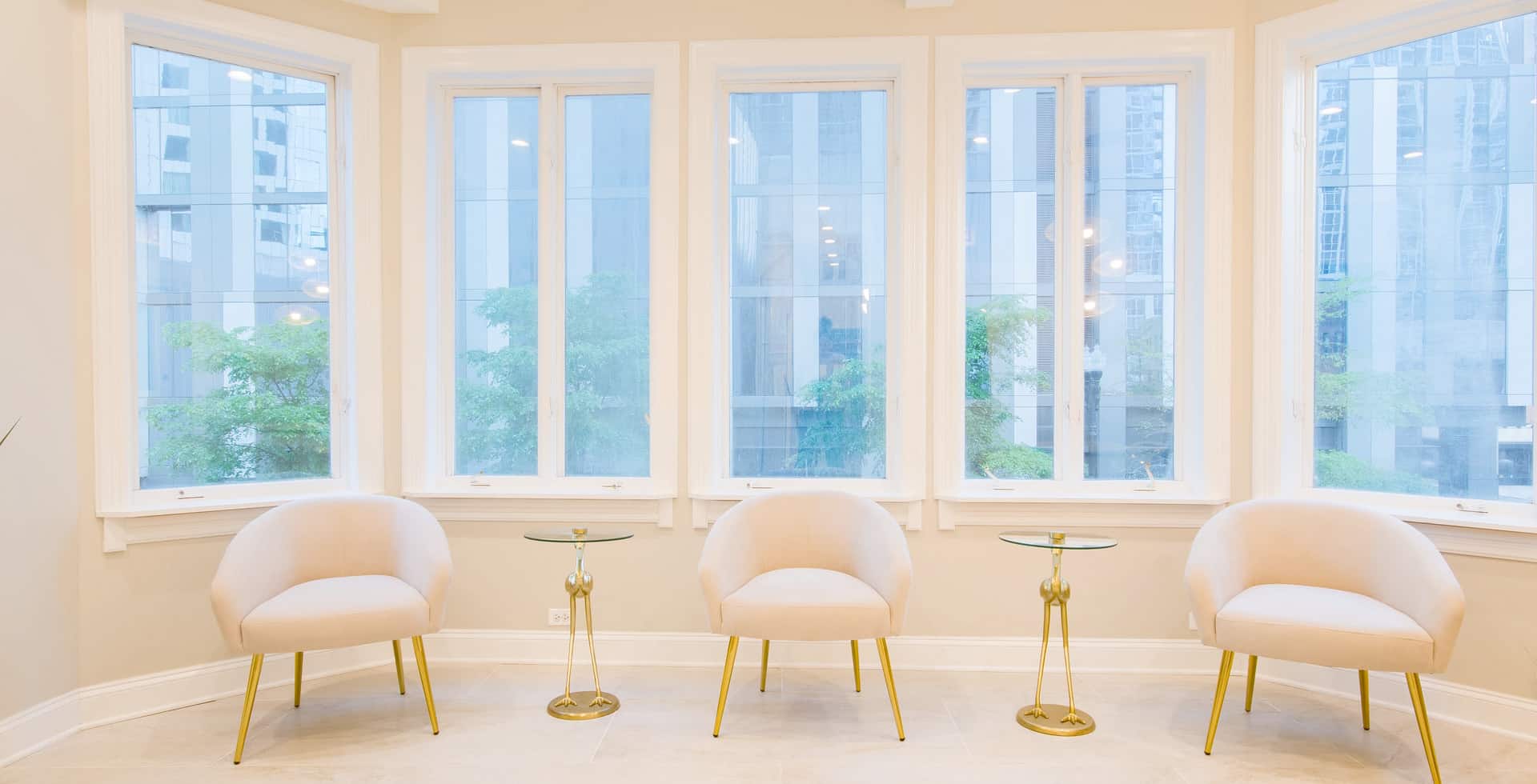 Salon hero background